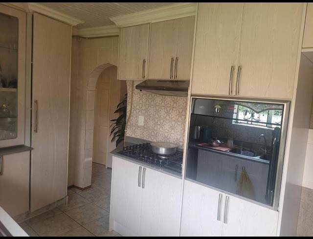 3 BEDROOM HOUSE FOR SALE IN CLARINA